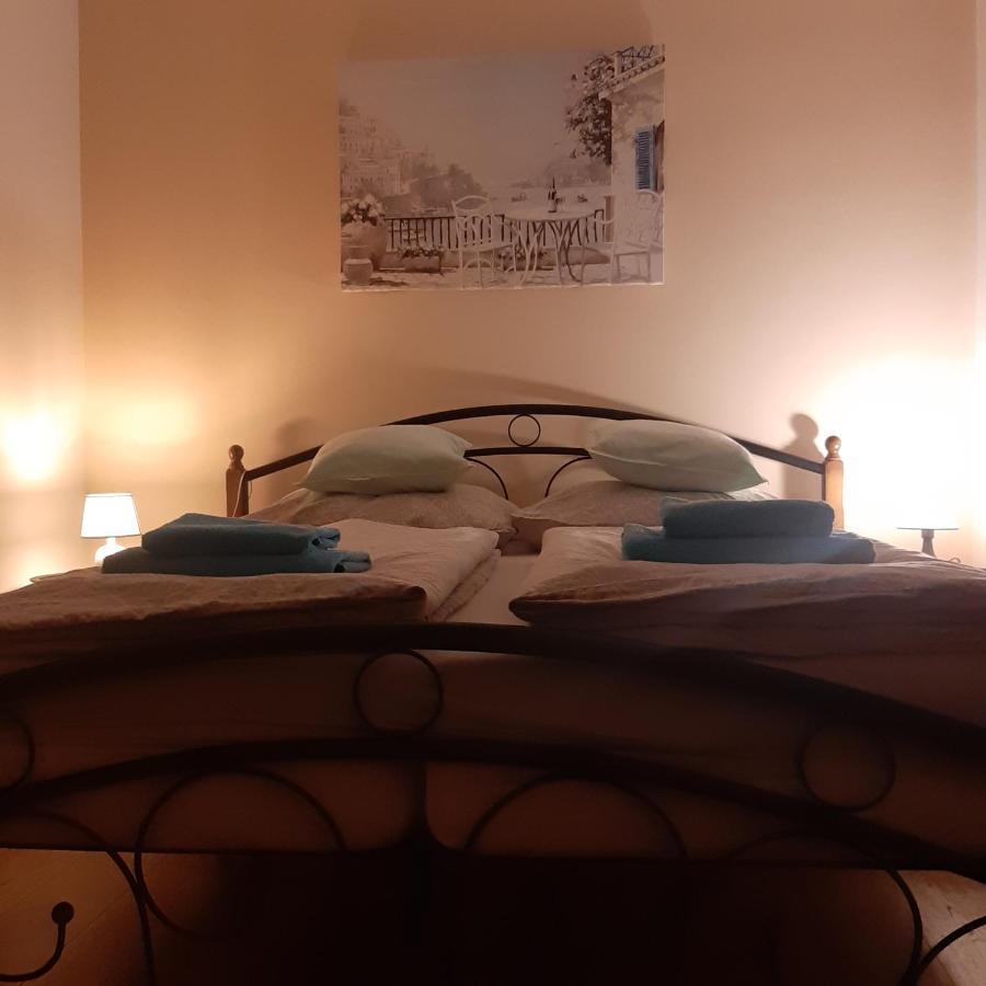 Apartman U Javoru ヴァルンスドルフ エクステリア 写真